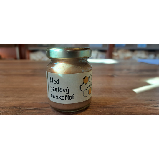 med  se skořicí - 80g